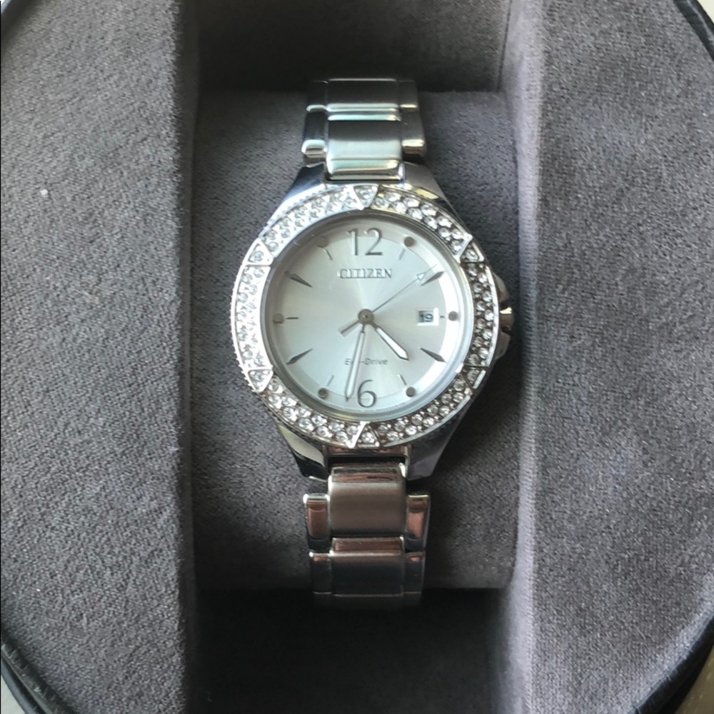 Citizen watch.